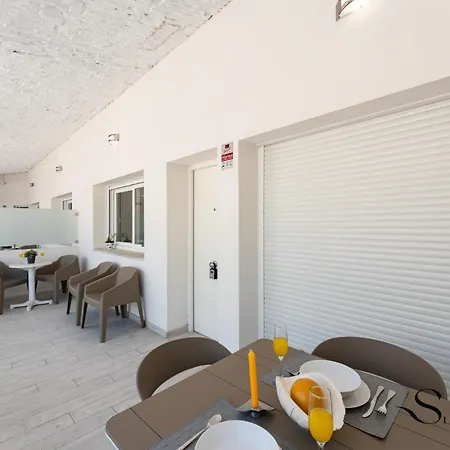Apartment Location, 50m From The And Resaurants